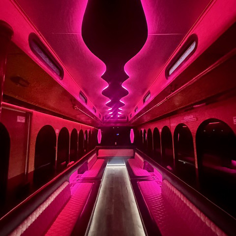 interior trolley limo 20 28 32 passenger